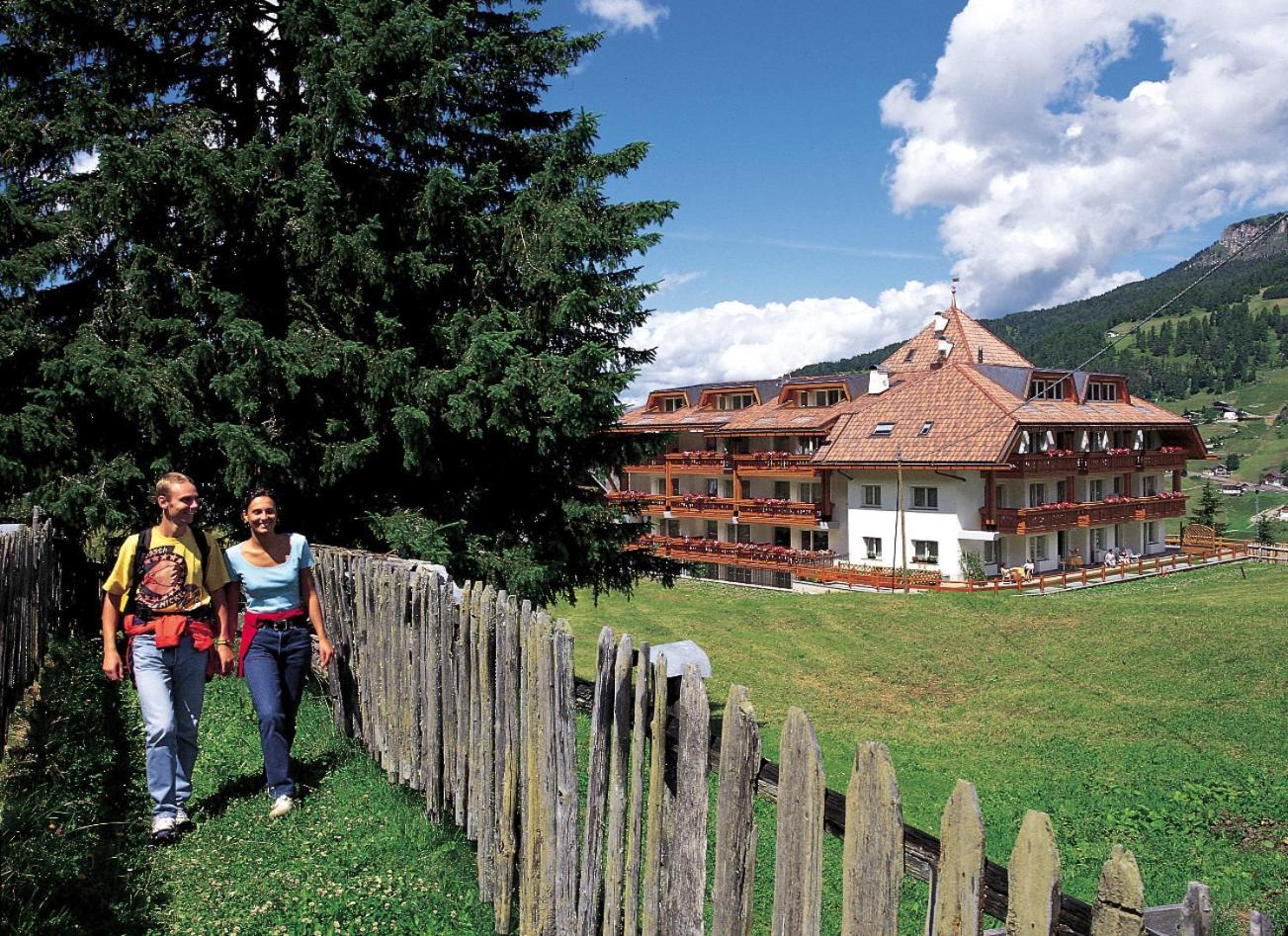 Residence La Selva Bagian luar foto